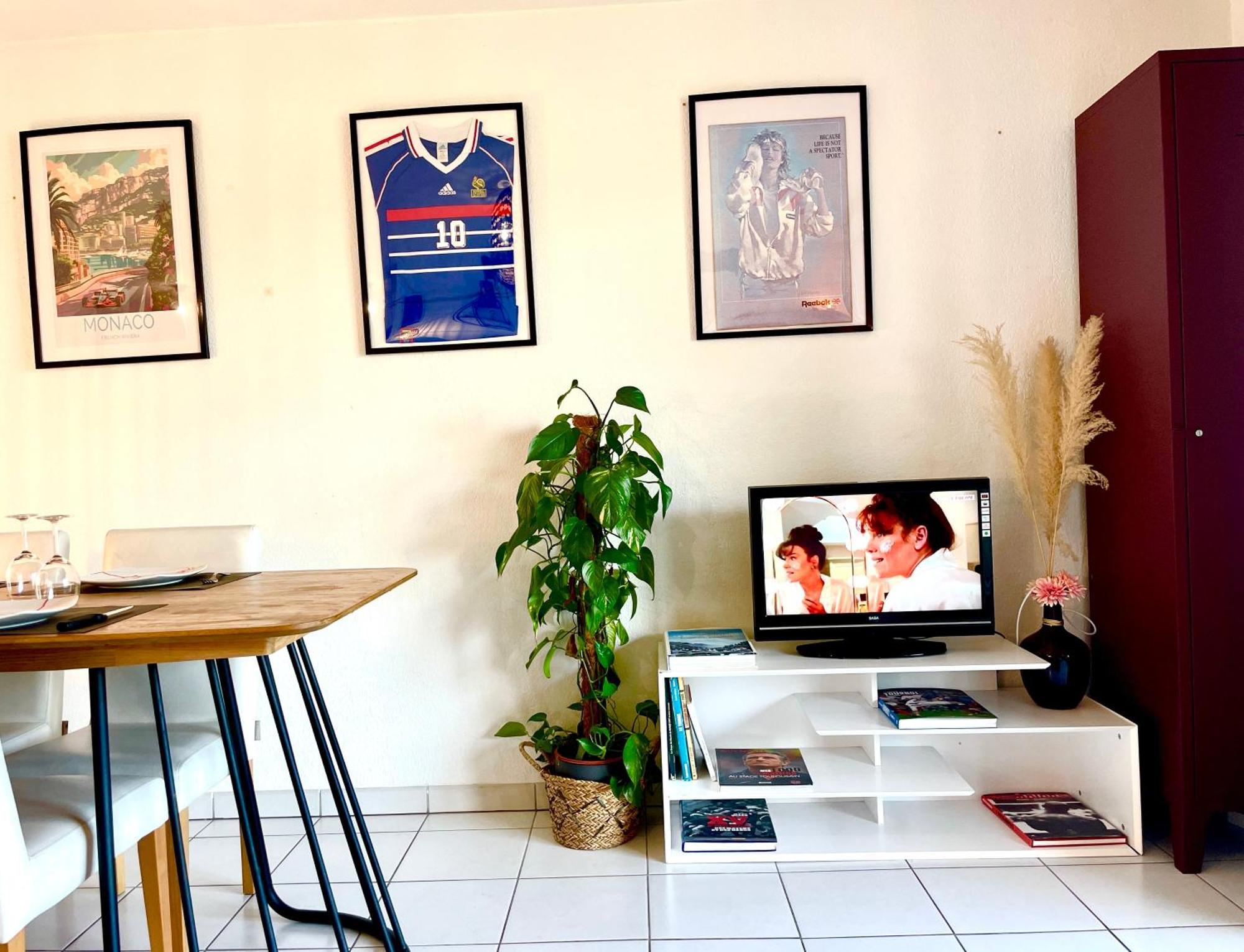 Bel Appartement T3 de 60m2 avec Parking, Terrasse, proche du Métro et du Périph Toulouse Exterior foto